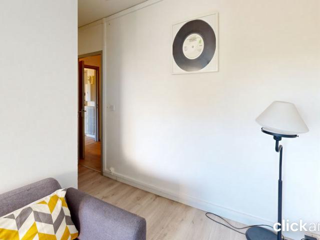 Appartement meublé de 78,13 m² disponible pour une colocation entre amis – Nantes