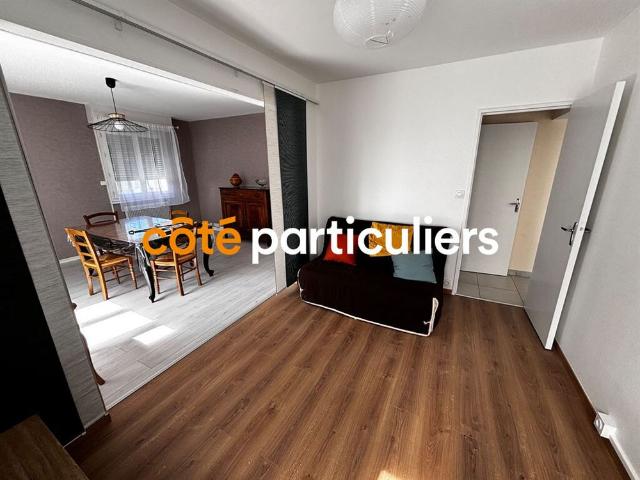 Appartement meublé de type 4 avec parking intérieur