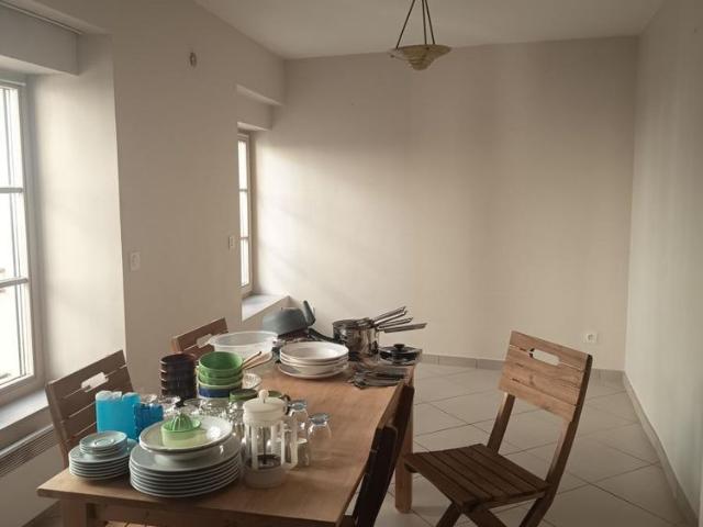 Appartement meublé de type III LA VOULTE SUR RHONE Réf 155