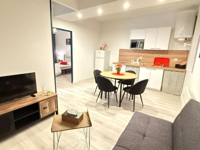 Appartement meublé disponible immédiatement à St Jean Lassei