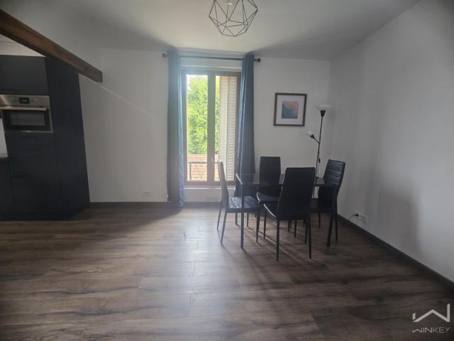 Appartement meublé T2 à louer centre ville de Villeneuve l