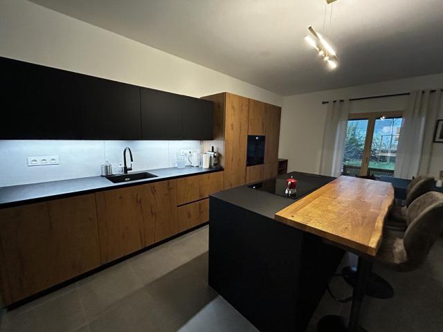 Appartement meublé T2 avec terrasse et jardin