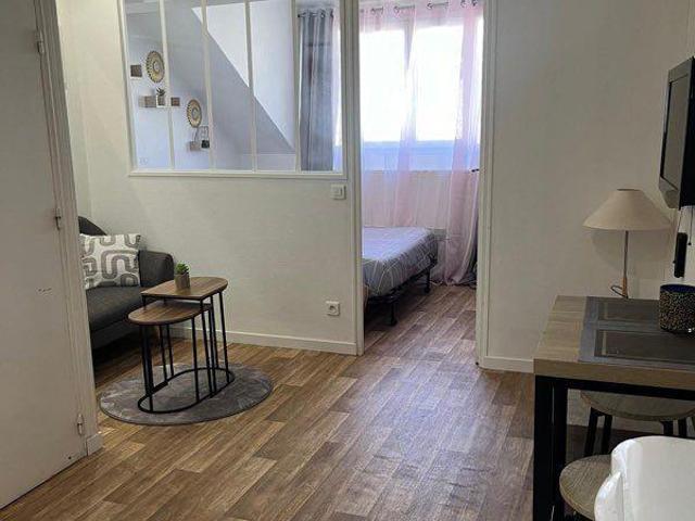 Appartement meublé T2 Paris 10ème