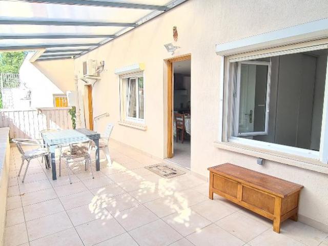 Appartement meublé T3 63 m2 avec Terrasse