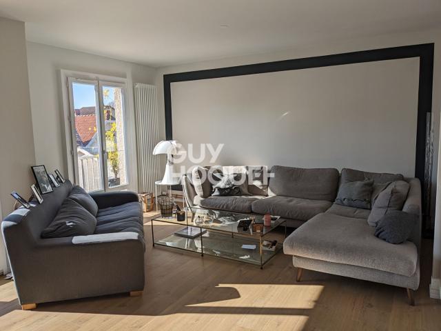 APPARTEMENT MEUBLE T4 81 m² CALME, LUMINEUX, PARKING, BALCONS MINIMES