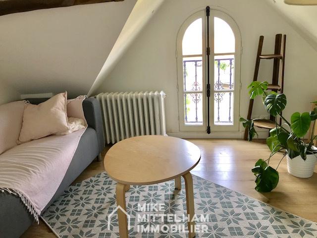 APPARTEMENT MEUBLÉE DANS MAISON DE MAÎTRE