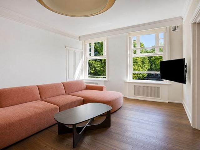 Appartement Minervaplein in Amsterdam