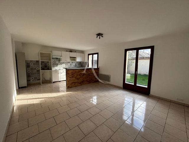 Appartement Montfermeil 2 pièce s 48.73 m2