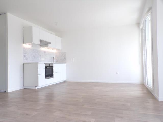 APPARTEMENT MONTIGNY LE BRETONNEUX 2 pièces 52.04m2
