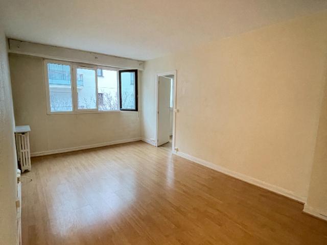 Appartement Montrouge 2 pièces 42.60 m2 résidence secondaire uniquement
