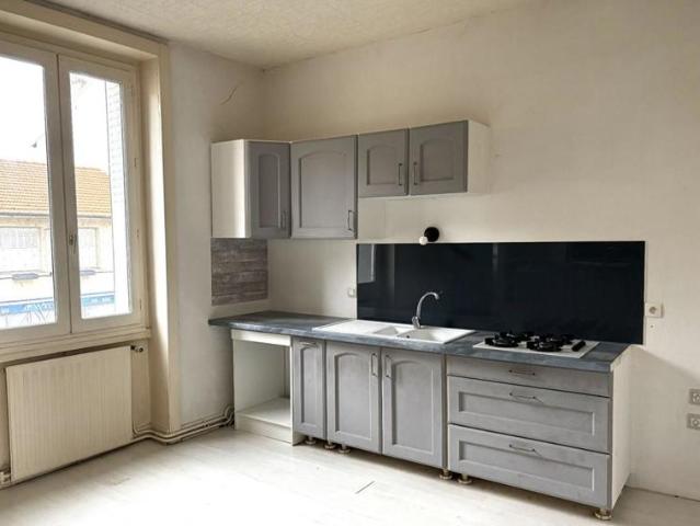 Appartement Montrond Les Bains 3 pièce s 80.760 m2