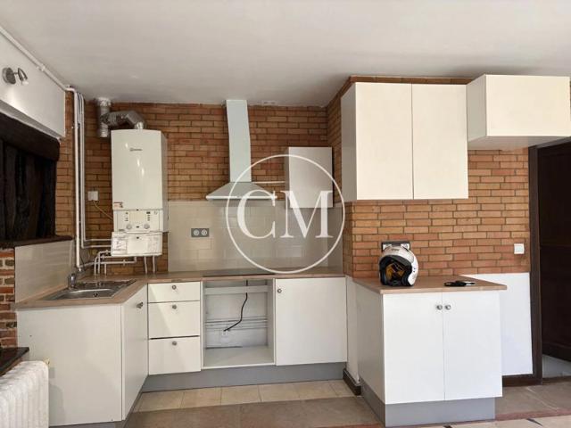 APPARTEMENT MONTREUIL