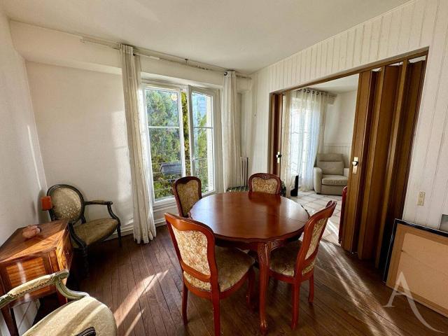 Appartement Montreuil 4 pièce s 67.95 m2