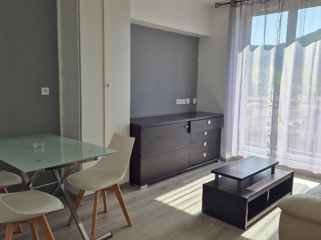 Appartement Montreal La Cluse 2 pièce s 41.0 m2