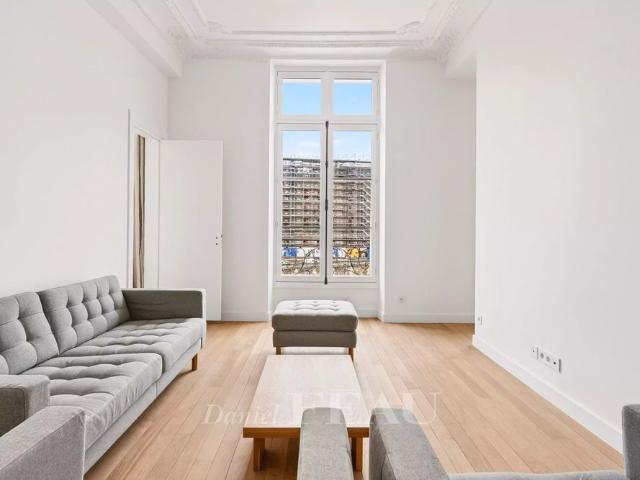Appartement • Monnaie