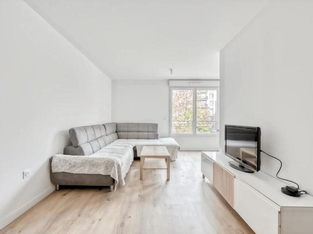 Appartement moderne avec terrasse au Bourget 47m² Le Bourget