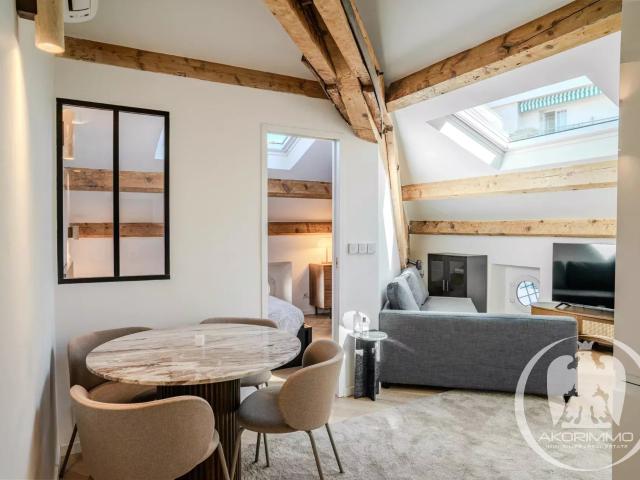 Appartement Moderne à Nice Fleurs