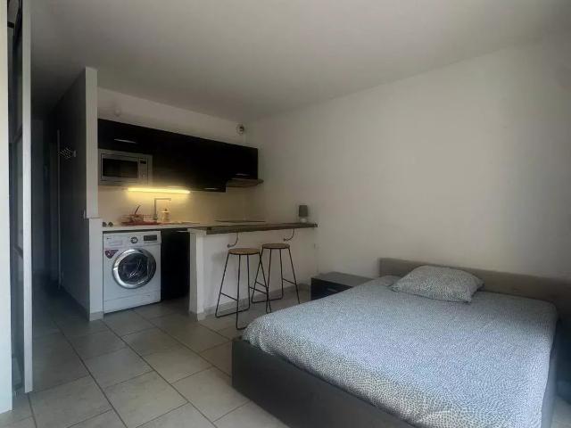 Appartement moderne à Saint Tropez avec terrasse et confort
