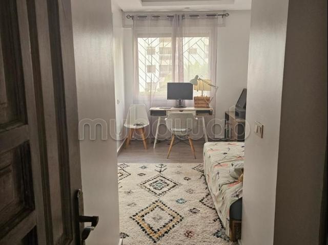 Appartement moderne, belle résidence sécurisée