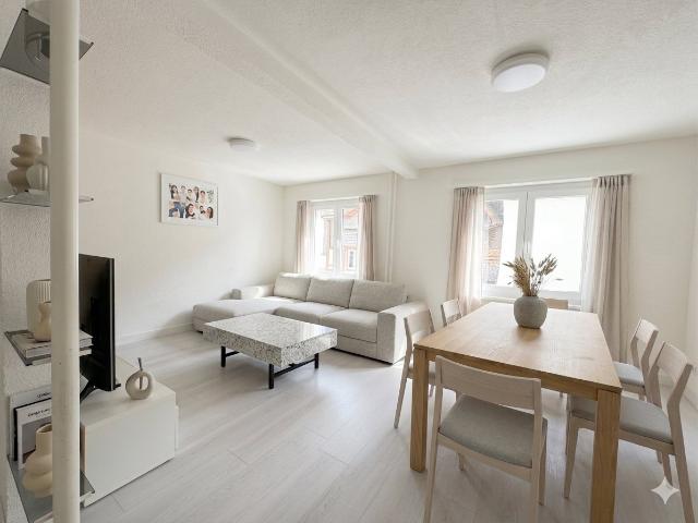 Appartement moderne de 4,5 pièces à Moutier Calme et confort absolu