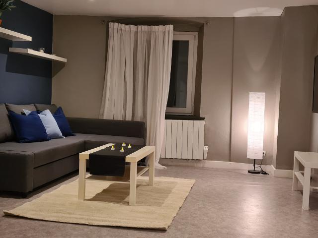 APPARTEMENT MODERNE ET MEUBLE AU COEUR DE THANN