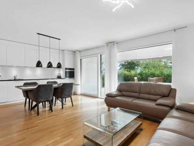APPARTEMENT MODERNE ET 74 M² DE TERRASSES