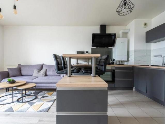 Appartement moderne 2 pièces avec terrasse à Drancy