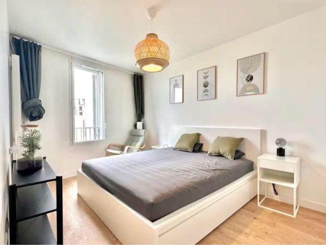 Appartement moderne 43 m² Paris 12e