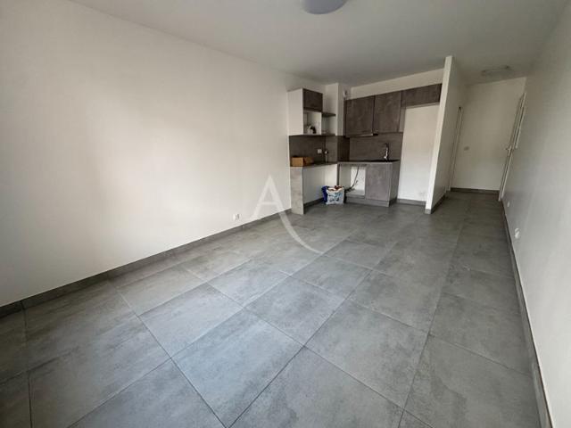 Appartement Morangis 1 pièce s 24.63 m2