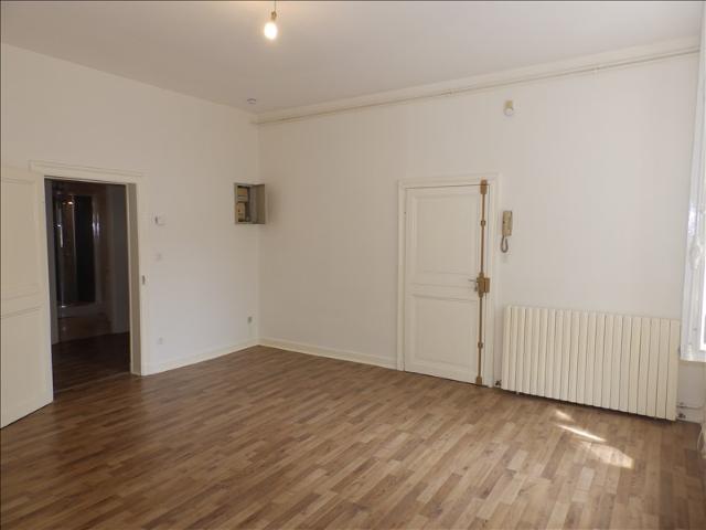 APPARTEMENT MOULINS 1 pièce s 40.49 m2