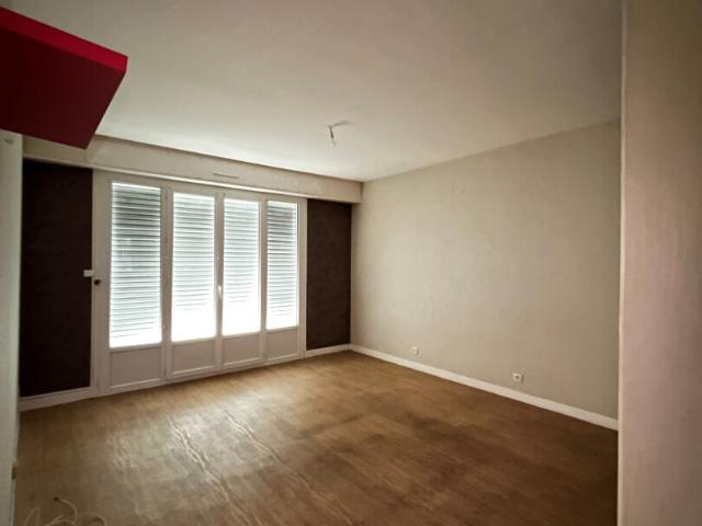 APPARTEMENT MOULINS 2 pièce s 47.57 m2