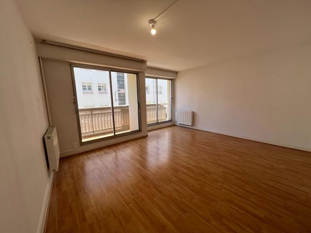Appartement Moulins 2 pièces 51.21m2