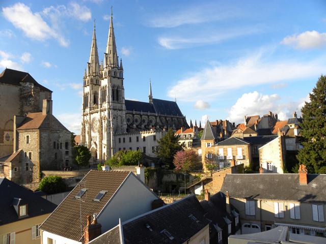 Appartement Moulins 4 pièce s 102.99 m2