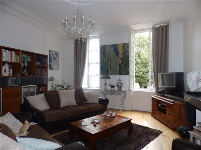 APPARTEMENT MOULINS 4 pièce s 106 m2