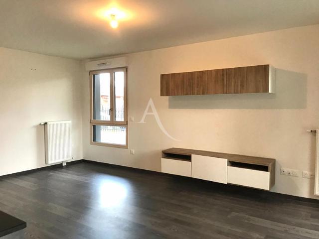 Appartement Nanterre 3 pièce s 64.67 m2