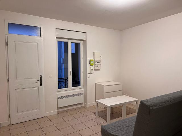 Appartement NANTERRE Henri Barbusse 1 pièce s 24 m2, Nanterre