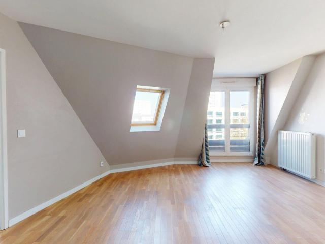 Appartement – Nanterre – Loyer: 1900€ 4p 72.13m2