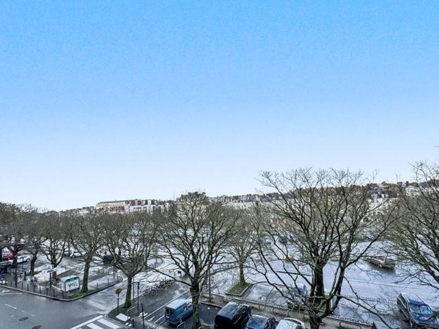 Appartement Nantes 2 pièces 50 m2 Balcon Box