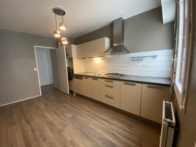Appartement Nantes 4 pièce s 77.67 m2 Jardin des plantes