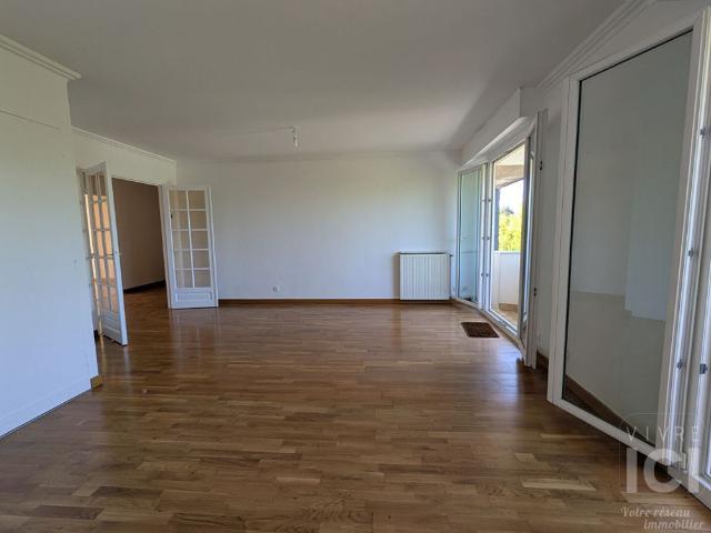 Appartement Nantes Jules Verne 4 pièce s 92.80 m2 Balcon Parking Cave /