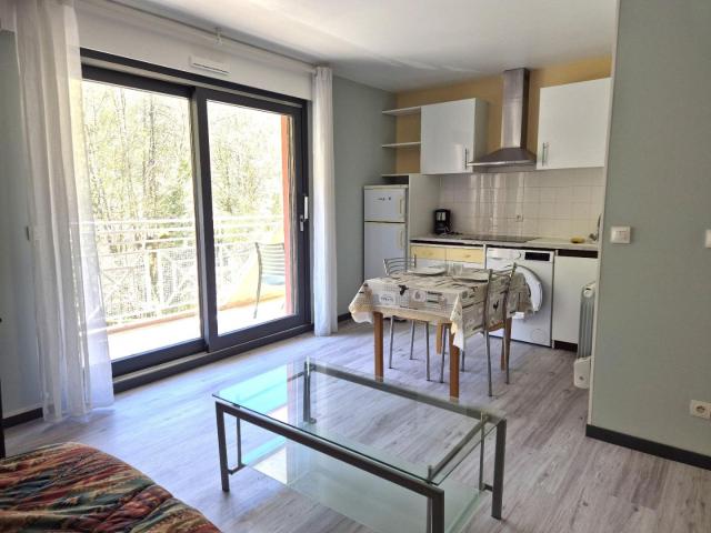 Appartement Nantua 1 pièce s 25.0 m2