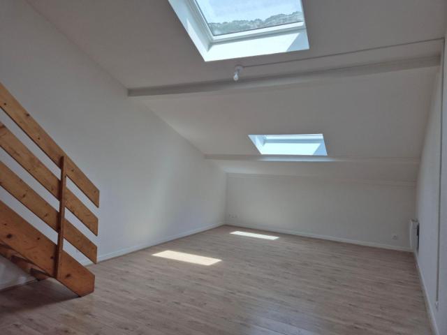 Appartement Nantua 2 pièce s 47.0 m2