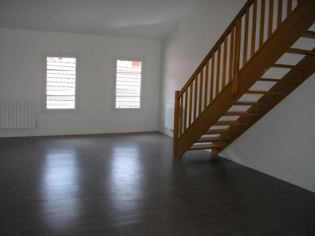 Appartement Nantua 4 pièce s 94.0 m2