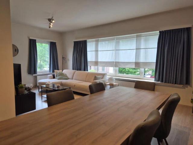 Appartement nabij centrum Aartselaar