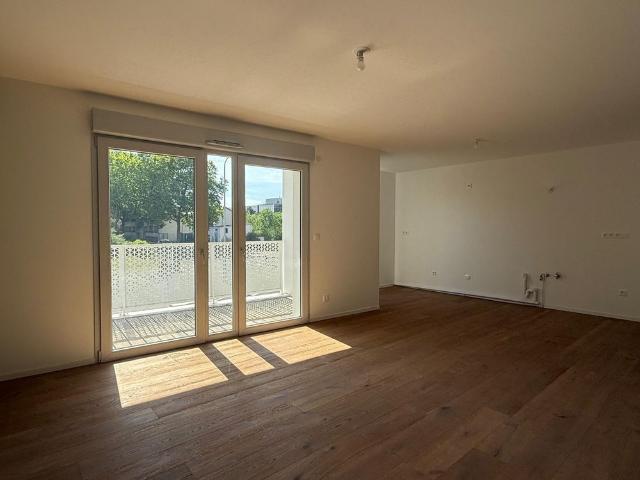 APPARTEMENT NEUF T3 81m2 1er ETAGE AVEC BALCON ET PARKING