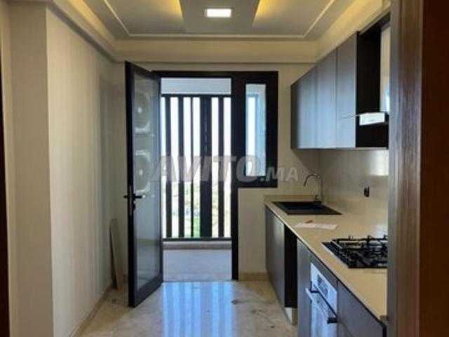 Appartement neuf vide à louer CFC