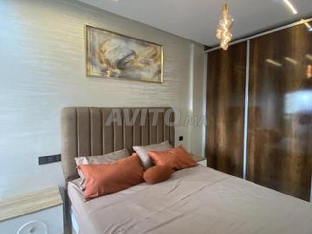 Appartement neuf 2 ch meublé à Maarif biranzarane
