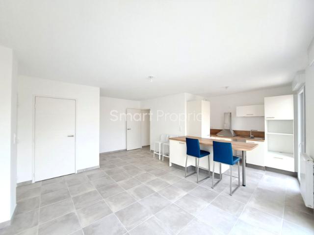 Appartement spacieux 2 chambres grand balcon proche de
