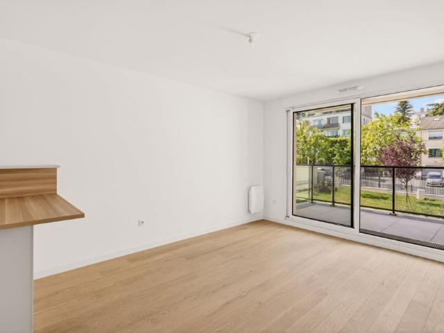Appartement neuf 2 pièces avec balcon – 92170 Vanves