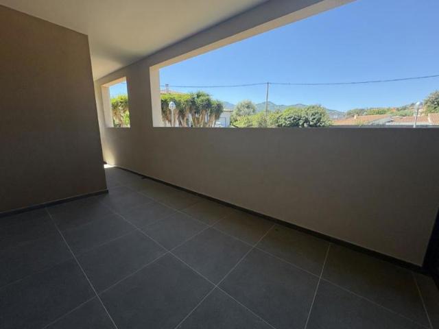 Appartement neuf 2 pièces avec terrasse
